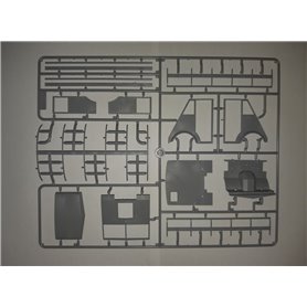 ICM 1:35 Lastkraftwagen 3.5t AHN z niemieckim kierowcą