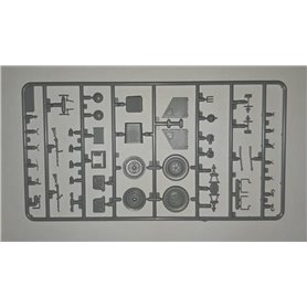 ICM 35581 Le.gl.Pkw.Kfz.1