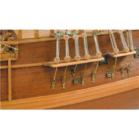 Artesania latina 1:60 HMS Endeavour