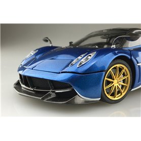 Aoshima 1:24 Pagani Huayara Pacchetto Tempest
