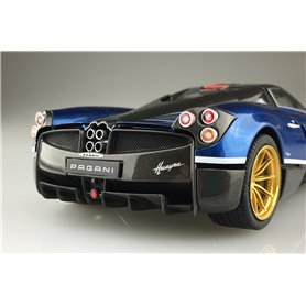 Aoshima 1:24 Pagani Huayara Pacchetto Tempest