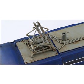 Aoshima 1:45 Electric locomotive EF66 Late