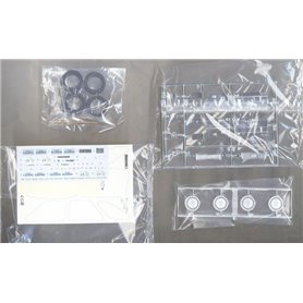 Aoshima 05483 1/24 Nissan Y31 Cedric/Gloria V20T