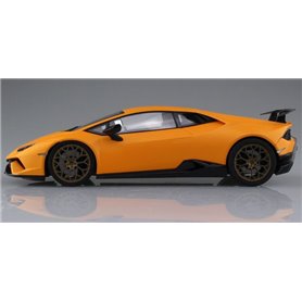 Aoshima 05600 1/24 Lamborgini Huracan performante