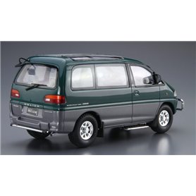 Aoshima 05667 1/24 Mitsubishi PE8W Delica Space