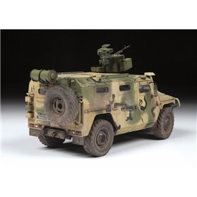 Zvezda 1:35 GAZ Tiger w/Arbalet