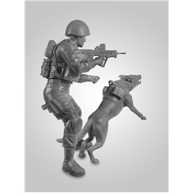 ICM 16102 IDF K9
