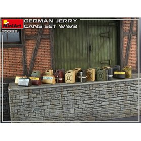 Mini Art 35588 German Jerry Cans set WWII