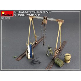 Mini Art 35589 5 Ton Gantry Crane& Equipment