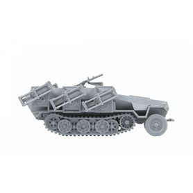 Zvezda 6243 Sd.Kfz. 251/1 Ausf. B Stuka zu Fuss