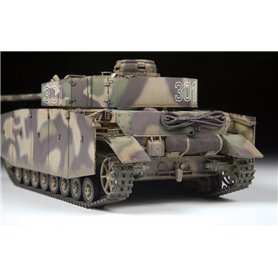 Zvezda 3674 Panzer IV Ausf.G  1/35
