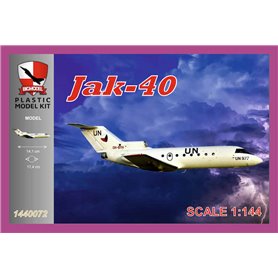 Big Model 1:144 Jak-40 - UN