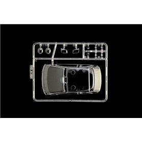 Italeri 3647 1/24 Fiat 500 ( 2007)