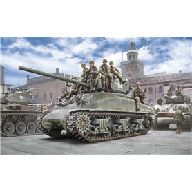 Italeri 6568 1/35 M4A1 Sherman with Infantry