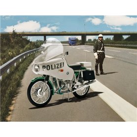Revell 07940 BMW R75/5 Police  1/8