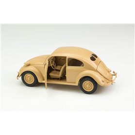RFM 1:35 GERMAN STAFF CAR Type 82E z pełnym wnętrzem
