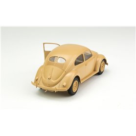 RFM 1:35 GERMAN STAFF CAR Type 82E z pełnym wnętrzem