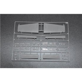 Trumpeter 1:32 AH-1H AD-6 Skyraider