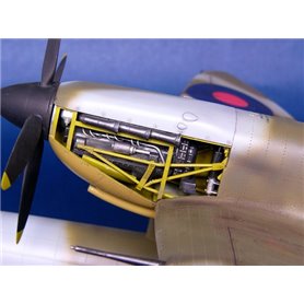 Trumpeter 02404 1/24 Spitfire Mkv