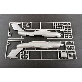 Trumpeter 03901 1/144 Ilyushin IL-76 Transport