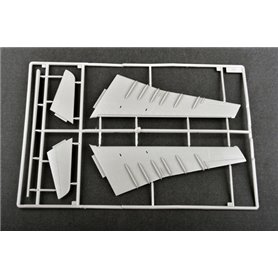 Trumpeter 03901 1/144 Ilyushin IL-76 Transport
