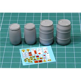 Plastic chemical storage drums Set1