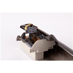 RF-101C interior KITTY HAWK
