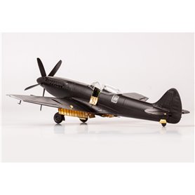 Spitfire FR Mk.XIV AIRFIX