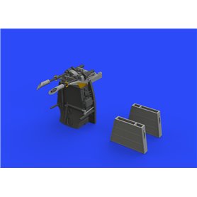 Bf 109E fuselage guns EDUARD