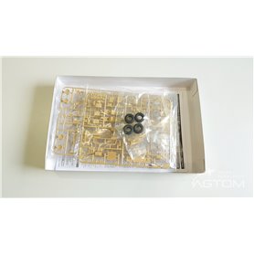 Tamiya 1:48 Współczesna ciężarówka USA 4x4 Cargo Type