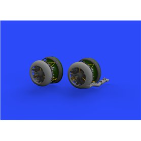 Wellington Mk.Ia/c engines AIRFIX