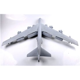 Modelcollect 1:72 B-52H - US STRATOFORTRESS STRATEGIC BOMBER