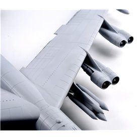 Modelcollect 1:72 B-52H - US STRATOFORTRESS STRATEGIC BOMBER