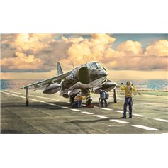 Italeri 1:72 AV-8A Harrier