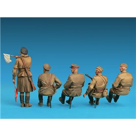 Mini Art 35313 Soviet Jeep crew. Special Edition