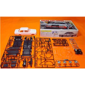Beemax 1:24 Volvo 240 Turbo Macau 1986