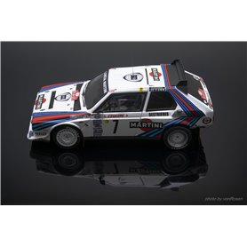 Beemax 24020 1/24 Lancia Delta S4 Martini