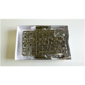 Tamiya 1:48 T-34/76 Model 1941 z odlewaną wieżą