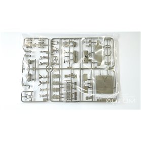 Tamiya 1:35 M4A3E8 Sherman Easy Eight - KOREAN WAR 