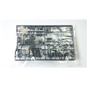 Tamiya 1:35 M4A3E8 Sherman Easy Eight - KOREAN WAR 