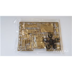 Tamiya 1:35 LRDG w Afryce Północnej z figurkami