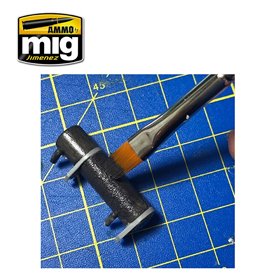 Ammo of MIG Anti-Slip Paste - Black for 1/72 & 1/48