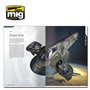 Ammo of MIG Książka GRAVITY 1.0 - SCI-FI MODELLINGS PERFECT GUIDE - wersja angielska