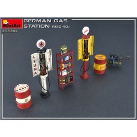 Mini Art 1:35 GERMAN GAS STATION - 1930-1940