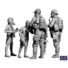 MB 1:35 SOMEWHERE ON OUR PLANET - SHARING A SMOKE