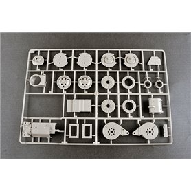 Trumpeter 1:16 Pz.Kpfw.V Panther Ausf.G późna wersja