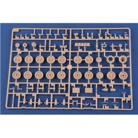 Hobby Boss 84502 Leopard C1A1 ( Canadian MBT)
