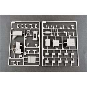 Trumpeter 1:35 M4 Command and Control Vehicle (C2