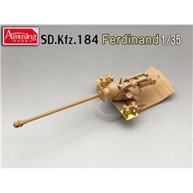 Amusing 35A030 SD.Kfz.184 Ferdinand & 16t Strabok.