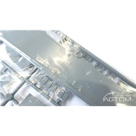 Tamiya 1:700 USS Hornet CV-8